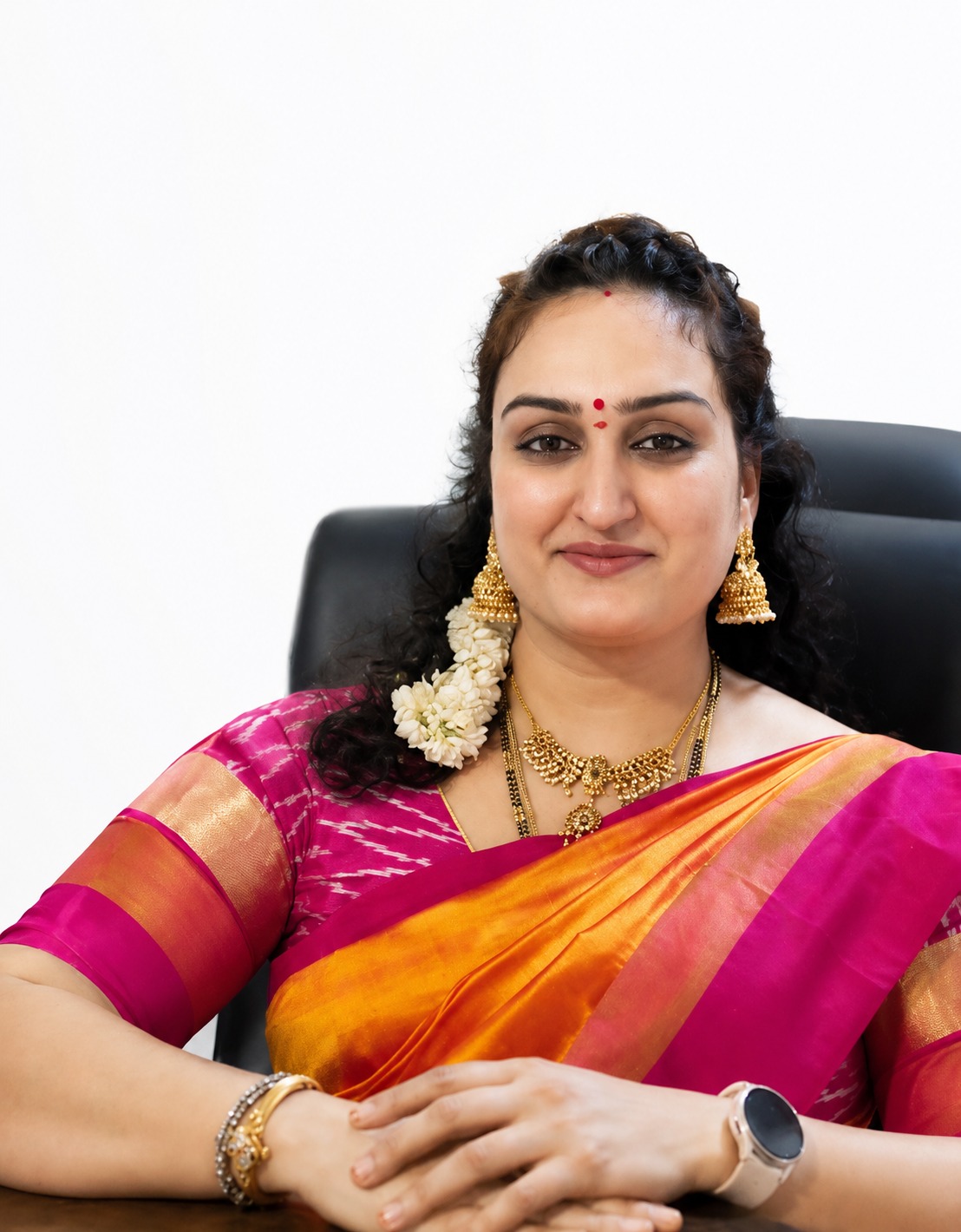 Dr. M. Archana